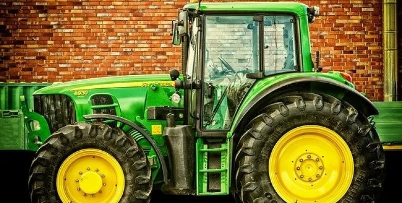 Как можно получить права на трактор