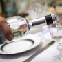 Цена поллитровой бутылки водки в России будет минимум 205 рублей