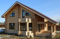 Дома из оцилиндрованного бревна – преимущества постройки