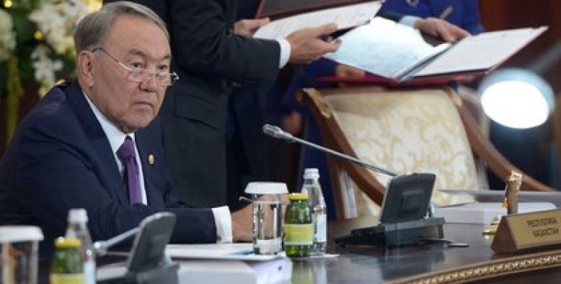 Назарбаев допустил изменение Конституции и системы правления Нурсултан