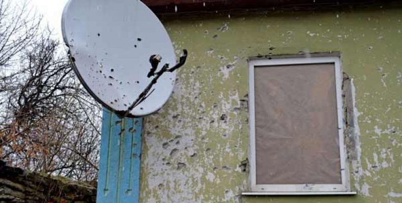 Украинские войска обстреляли окраины Донецка, Горловки и села