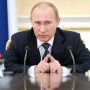 Путин пручил ввести в России День волонтера