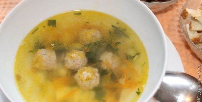 Картофельный суп с фрикадельками Ингредиенты: Картофель — 2