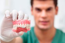 Патологическая стираемость зубов: причины, поиски решения проблемы