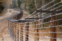 Латвия построила первые три километра забора на границе