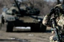 Украинские войска ведут обстрел ясиноватской трассы и Зайцево