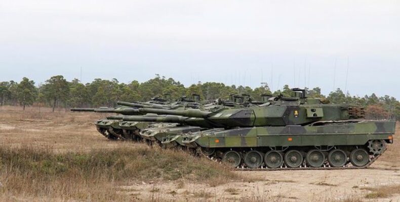 Швеция модернизирует танки Leopard 2S и БМП CV90